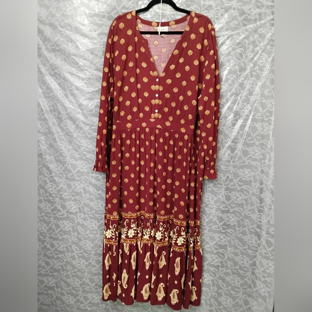 Wonderly Burgundy and Gold Long Sleeve Dress